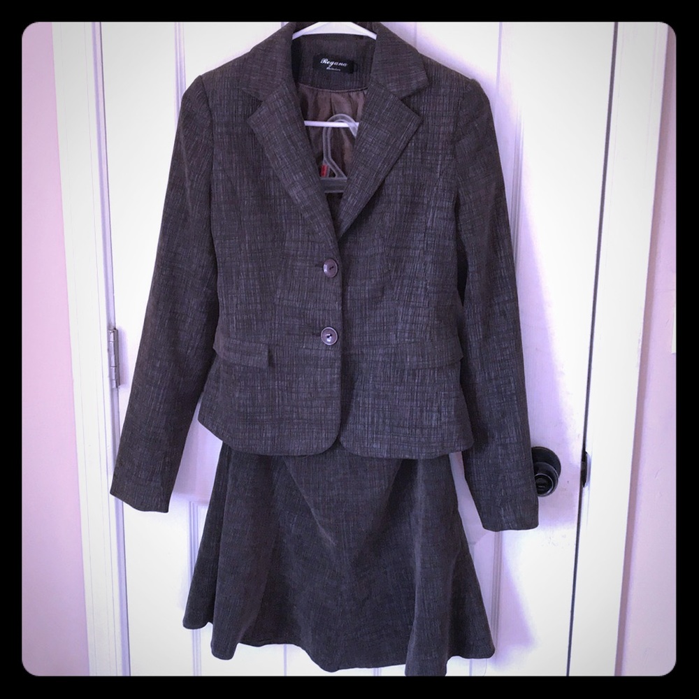 Vintage Women’s Business/Work Skirt Suit